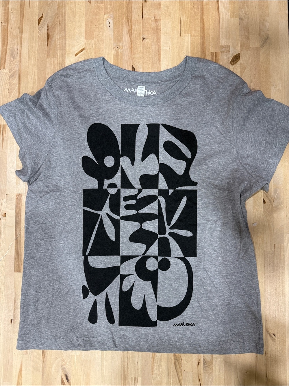 Marushka Gray Short Sleeve Graphic Tee